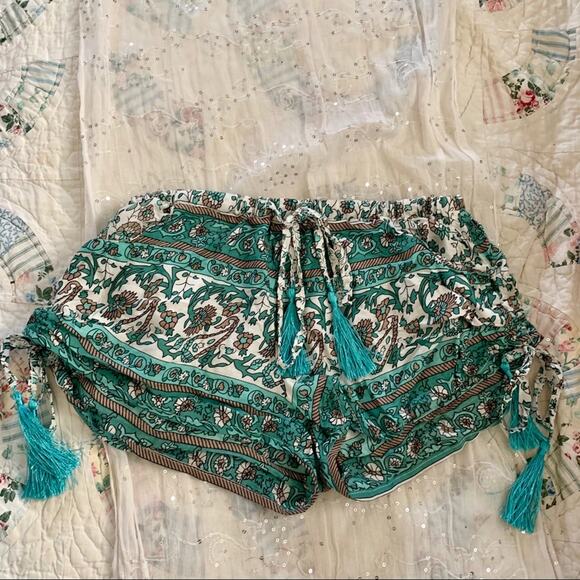 OOBERSWANK TURQUOISE RAYON BOHO PRINT SHORTS FRINGE TASSELS S NWOT - Picture 6 of 8